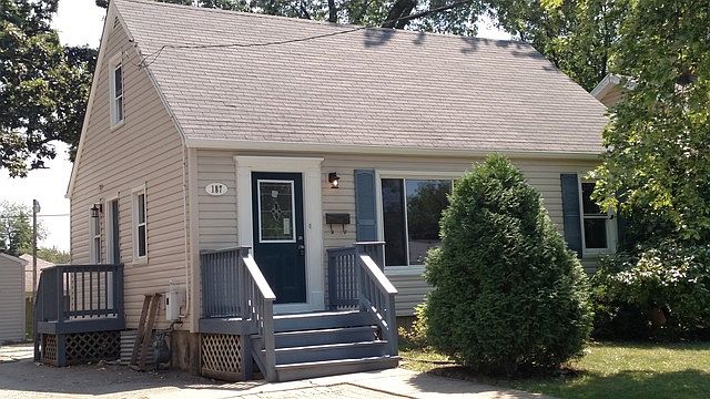 1st image of 187 N Loucks St