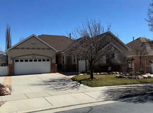 6857 S Bateman Field Dr, West Jordan, UT 84084