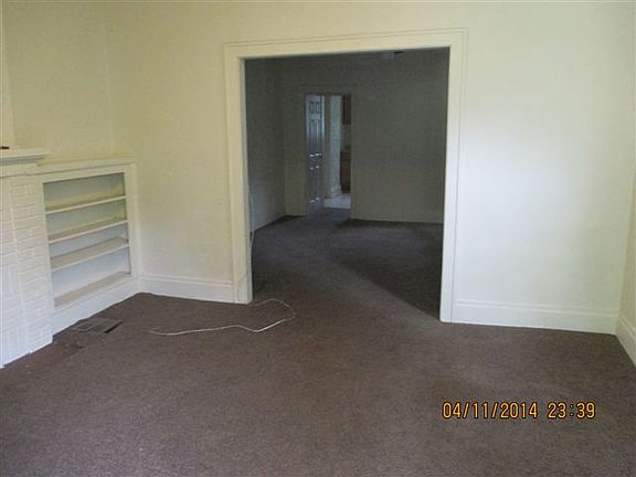 1008 e 16th 002_06122014