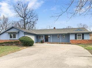 11213 E 64th St, Raytown, MO 64133