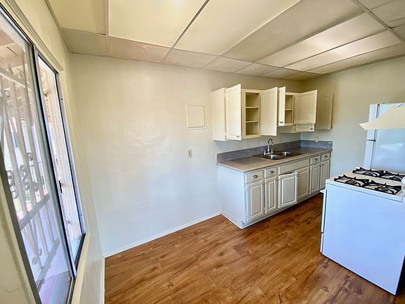 5th image of 1273 S Woods Ave APT 12