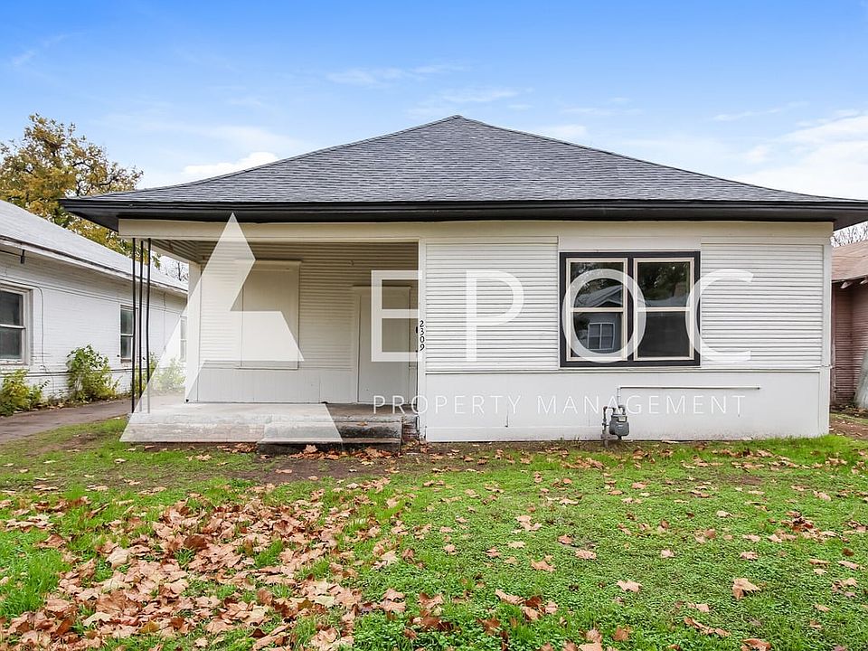1st image of 2309 8th St