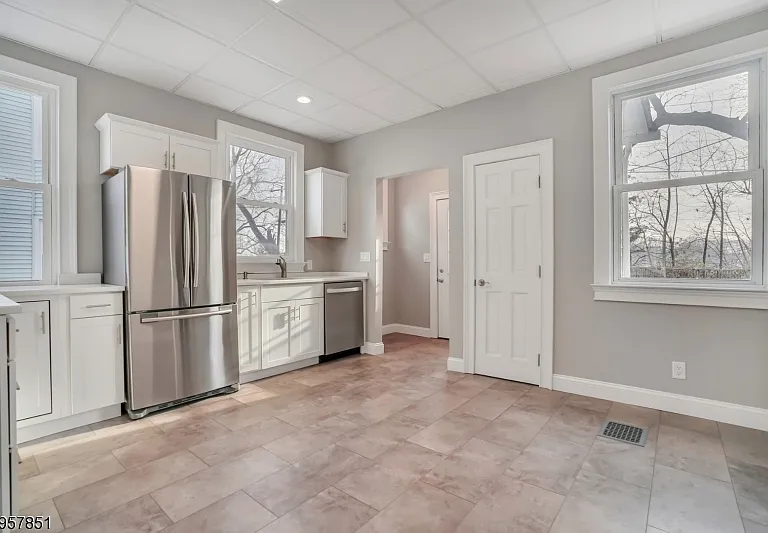25 Olyphant Dr #1 — Photo 11