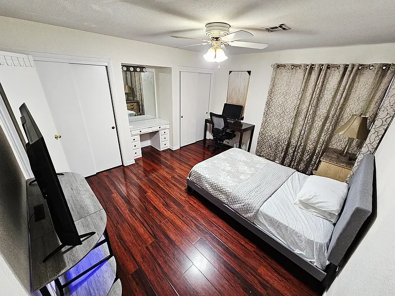 502 Forest Cir — Photo 9