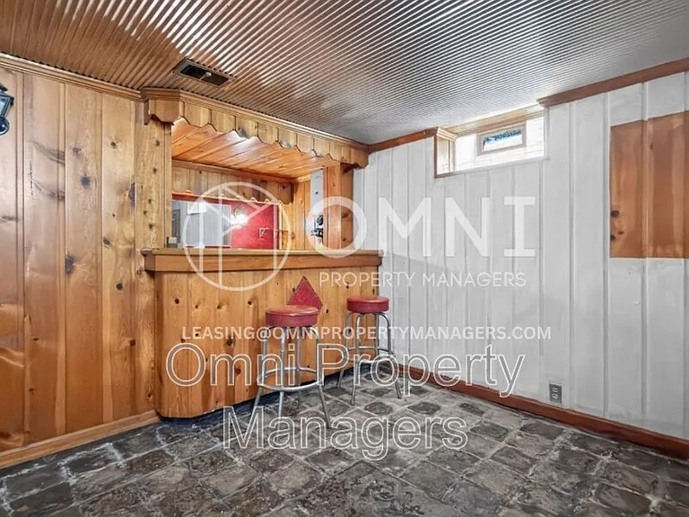 11529 Roxbury St — Photo 25