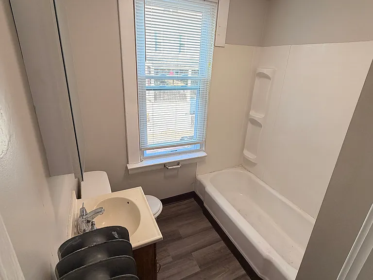115 Parkway Ave #2 — Photo 10