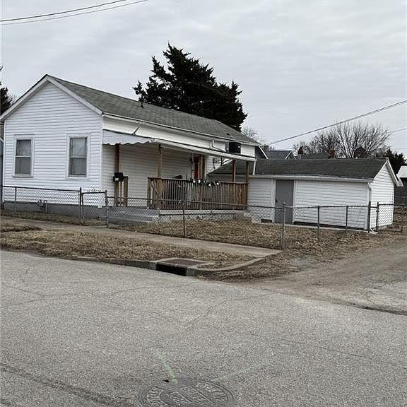 Listing photo