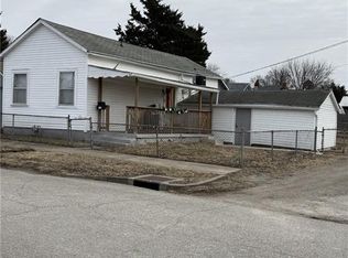 1118 Monterey St, Saint Joseph, MO 64503