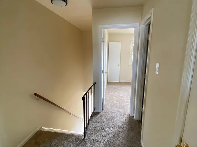 2305 Poplar St #A — Photo 8