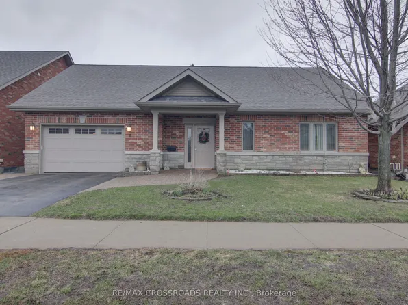 8 Green Arbour Way, Kawartha Lakes, ON K9V 0E6