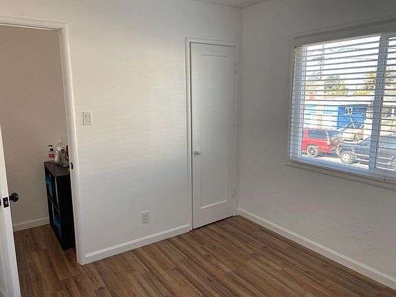 5th image of 5904 Alameda Ave #5904