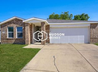 5320 Fernander Dr, Fort Worth, TX 76107