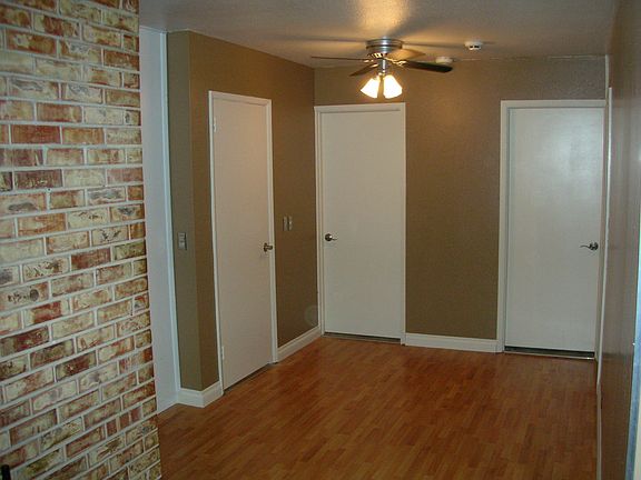 3rd image of 21825 48th Ave W