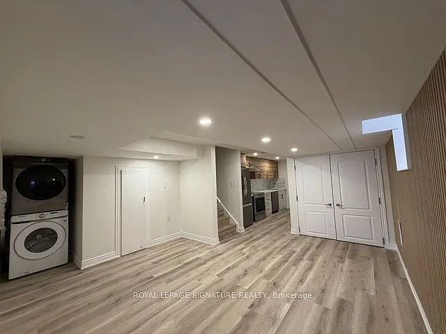 362 Landsborough Ave #BASEMENT — Photo 2