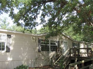 144 Whippoorwill Dr, Bastrop, TX 78602