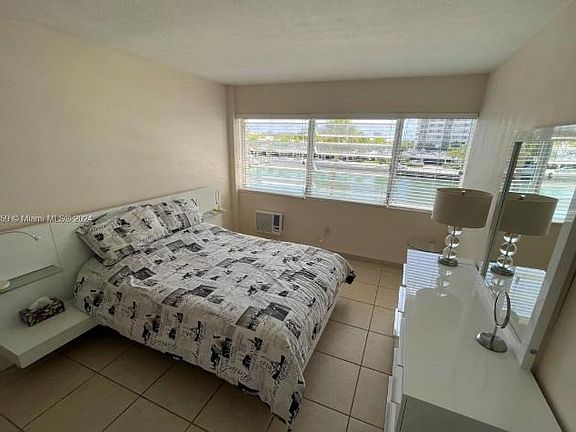 2nd image of 220 Kings Point Dr APT 315