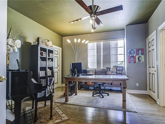 3rd image of 1860 N Fort Harrison Ave APT 201