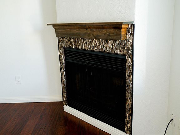 3rd image of 712 McCoy Ct APT 73
