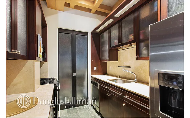 Sold by Douglas Elliman | media 19