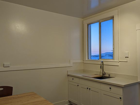 2nd image of 5521 Geary Blvd APT 4
