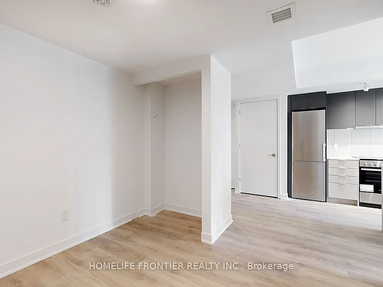 8 Tippett Rd #1406 — Photo 12