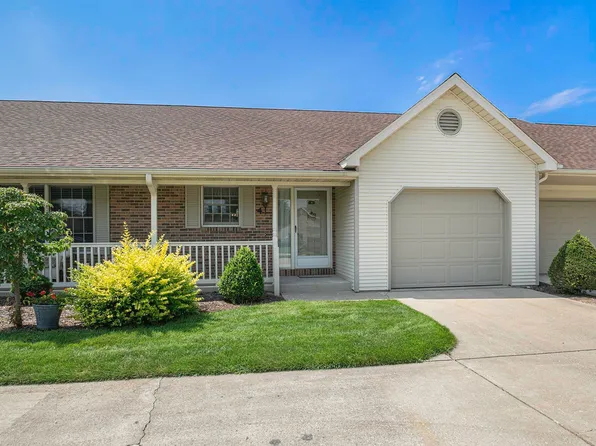 1415-4 Pembroke Cir, Goshen, IN 46526