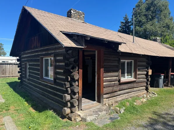 1221 Thomas Rd #1-7, Medford, OR 97501