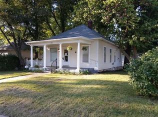 100 W Moore St, Independence, MO 64050