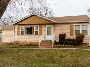 2256 138th St, Blue Island, IL 60406