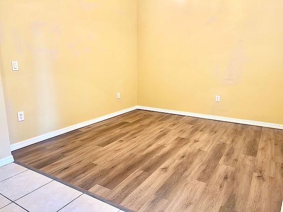 5th image of 3090 Grasmere View Pkwy