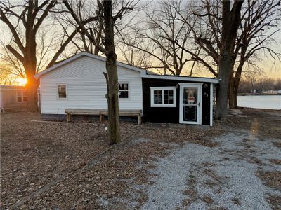 53 Lakeview Rd, Gays, IL, 61928