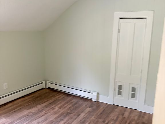 2nd image of 68 Prospect St Unit 2