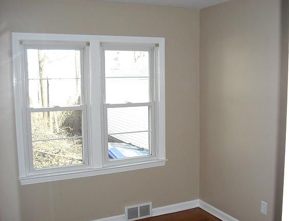 3rd image of 2553 10th St