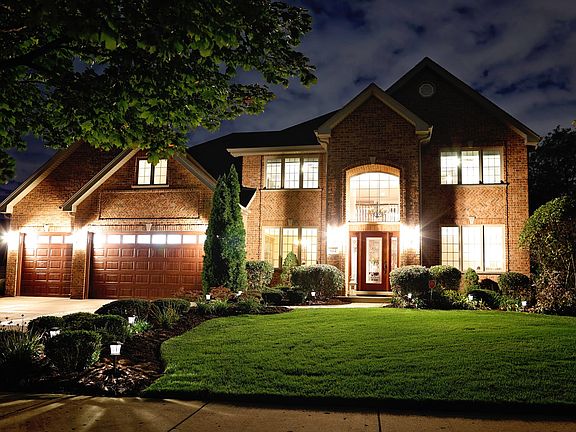 4th image of 602 Philip Dr
