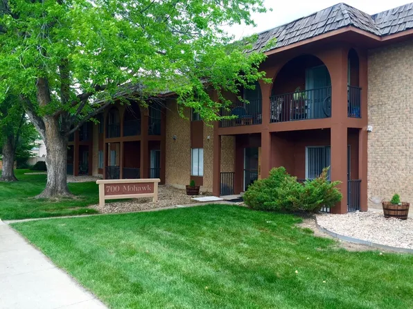 700 Mohawk Dr