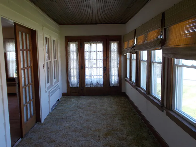 3611 Chester Blvd — Photo 6