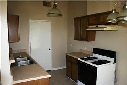 1st image of 182 Goodson Dr