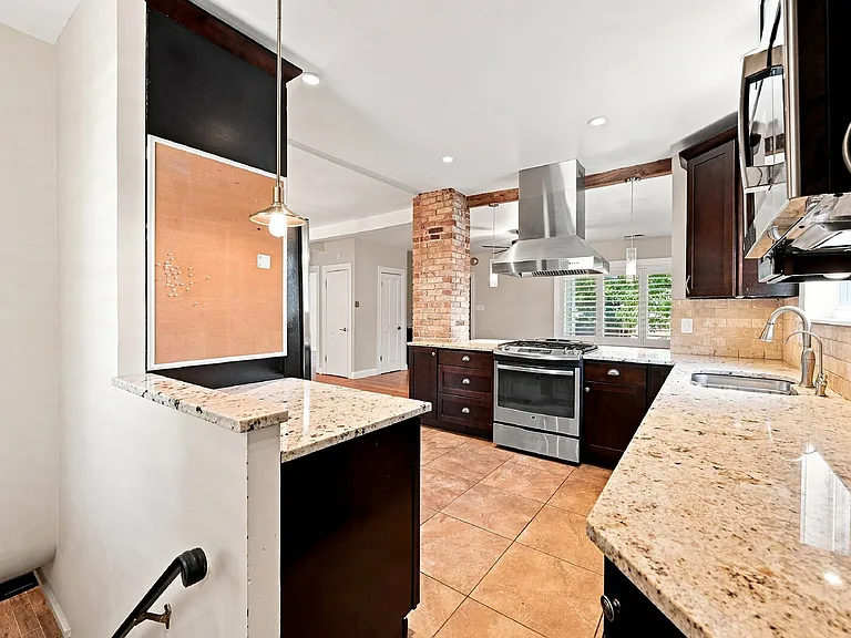 741 Harrison St — Photo 12