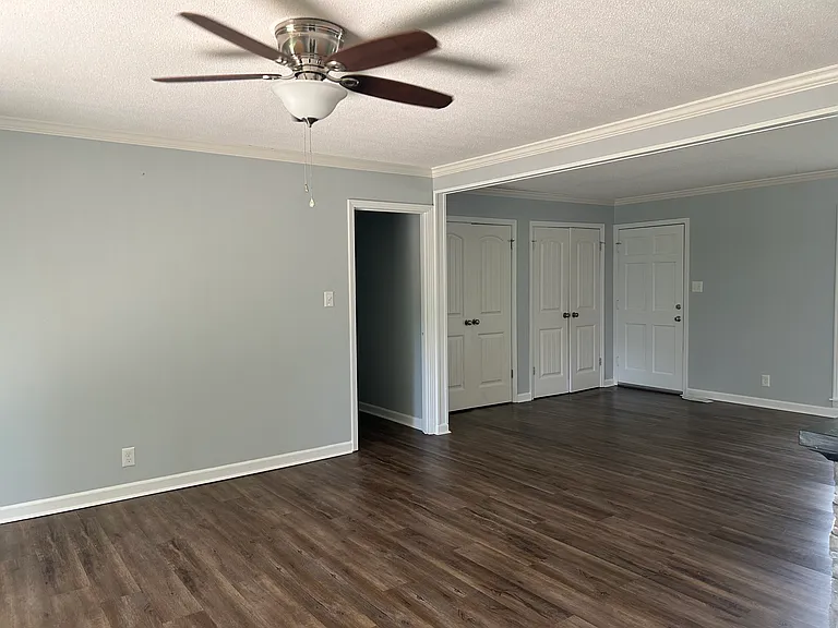 26 Rockwell Rd — Photo 9