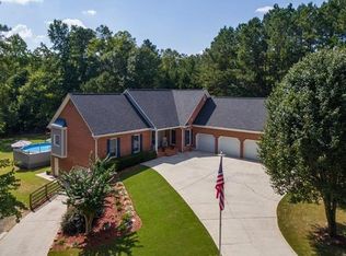1568 Rucker Cir, Woodstock, GA 30188