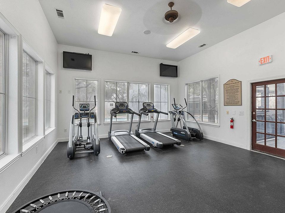 Fitness Center at Fort Branch - Premium Gym at Truman's Landing, Austin, TX