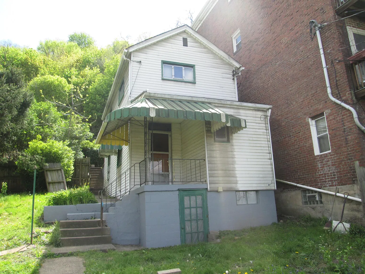 Island Ave, Mc Kees Rocks — Photo 2