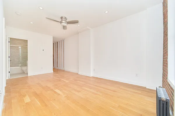 Rented by Living New York | media 16