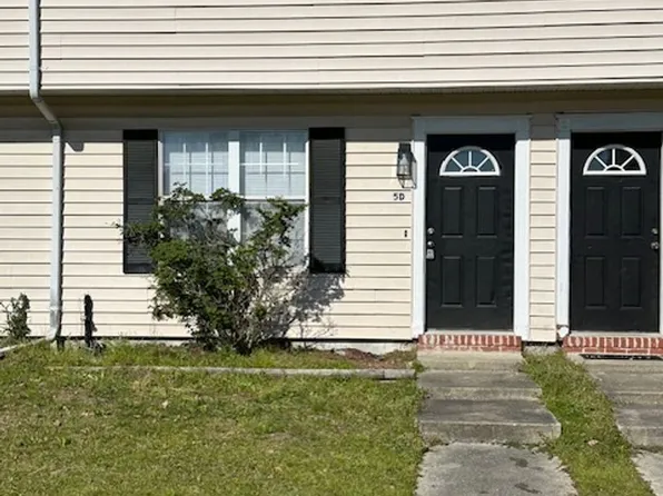 1100 Pineland Ave, Hinesville, GA