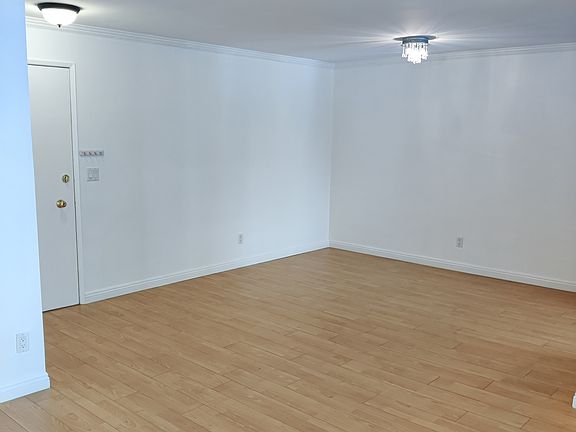 4th image of 5000 S Centinela Ave APT 224
