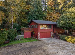 1609 N 10th St, Coos Bay, OR