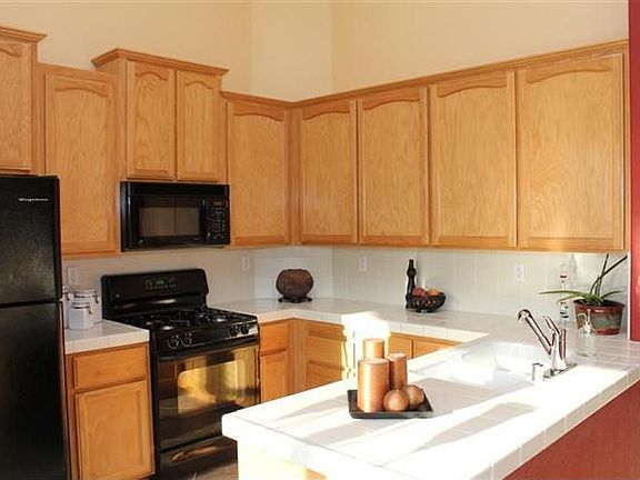 3rd image of 328 Lone Spur Dr