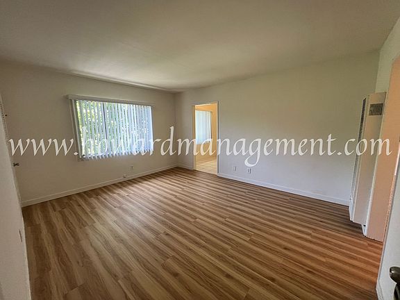 3rd image of 3420 Federal Ave APT 9