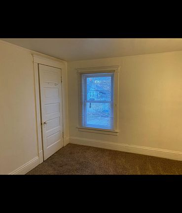 4th image of 211 1/2 Borgess St