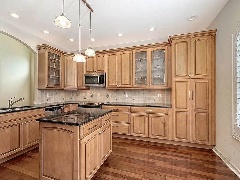 4072 Penshurst Park — Photo 20